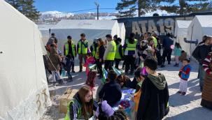 Atatürk Üniversitesi Psikososyal Destek Ekibi ile 5. Yardım Tırı Deprem Bölgesine Ulaştı