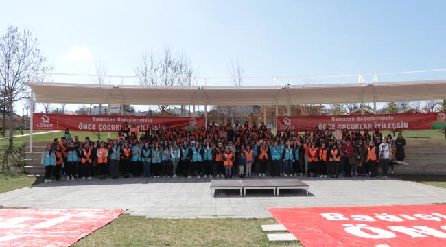 LÖSEV&#039;DEN RAMAZANDA 25 BİN KOLİ