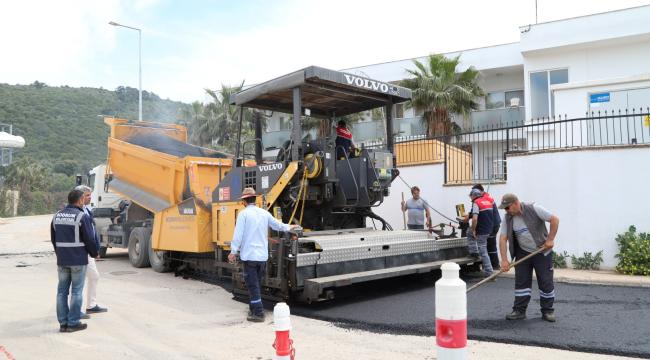 BELEDİYE, ASFALTLAMA ÇALIŞMALARINI SÜRDÜRÜYOR