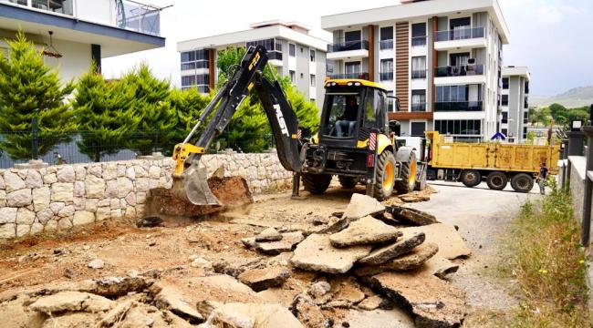 Seferihisar’ın yolları yenileniyor