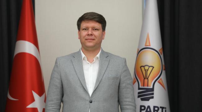 AK Gençlik İzmir’de A kadro değişti!