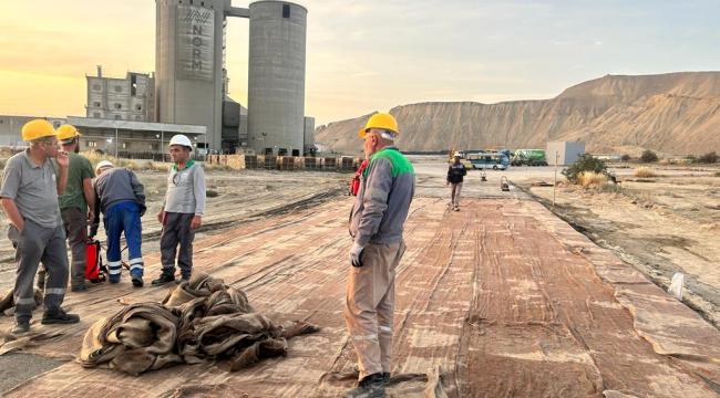 TÜRKÇİMENTO, AZERBAYCAN’A BETON YOL  UYGULAMALARI KONUSUNDA DESTEK VERİYOR