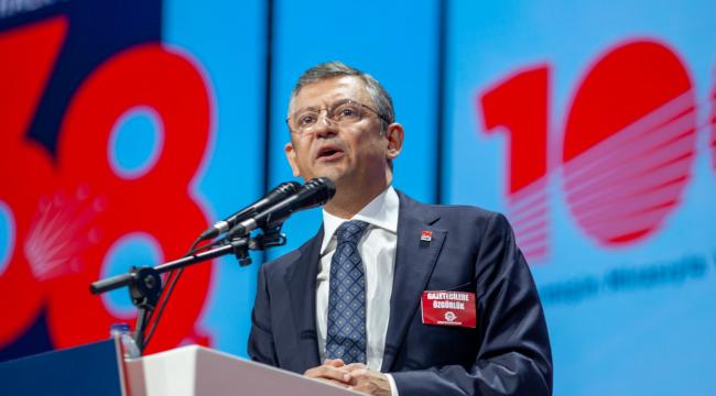 CHP&#039;nin 8.Genel Başkanı Özgür Özel oldu