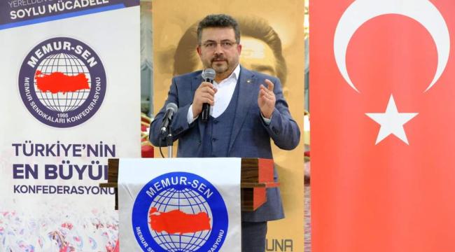 ACAR, “MEHMET AKİF ERSOY GÖNLÜMÜZDE TAHT KURMUŞTUR”