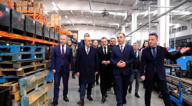 BURSA VALİSİ MAHMUT DEMİRTAŞ SANAYİCİLERLE BULUŞTU