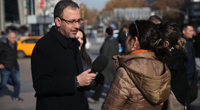 Dr. Mehmet Kasapoğlu, Çalışan Gazeteciler Günü’nü kutladı
