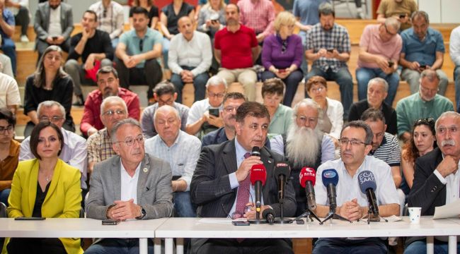 Başkan Tugay: “Aliağa&#039;da kontrolsüz gemi sökümüne izin verilemez”