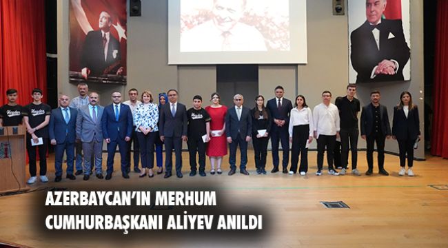 Azerbaycan&#039;ın Merhum Cumhurbaşkanı Heydar Aliyev Anıldı