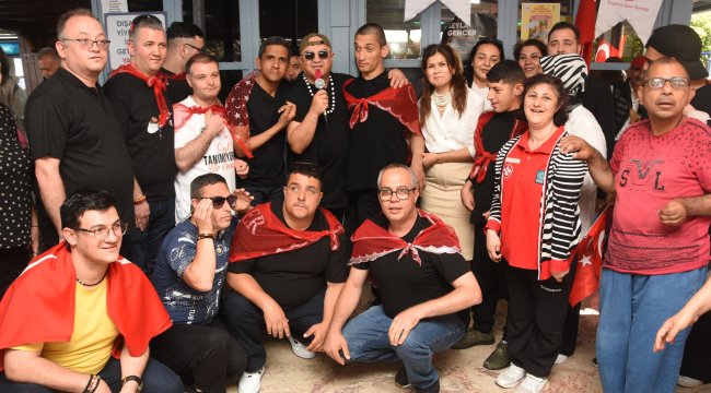 Balçovalı “özel askerler” kışlaya uğurlandı