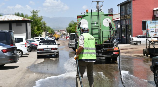 YAKUTİYE’DE BAYRAM TEMİZLİĞİ SEFERBERLİĞİ 