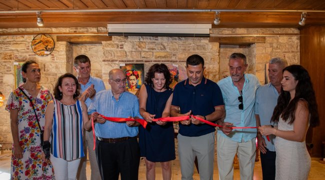 EL SANATLARININ BİRBİRİNDEN GÜZEL VE RENKLİ ÖRNEKLERİ İBRAMAKİ SANAT GALERİSİ’NDE