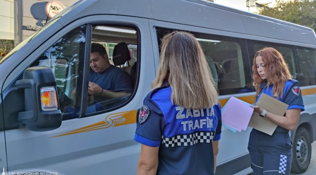 İzmir Büyükşehir Belediyesi&#039;nden servis araçlarına sıkı denetim