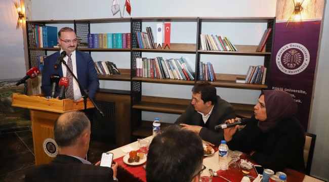 Rektör Hacımüftüoğlu, Çalışan Gazeteciler Gününde Basın Mensuplarıyla Buluştu