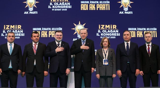 AK Parti İzmir 8. Olağan İl Kongresi Tamamlandı: Yeni Yönetim Belli Oldu