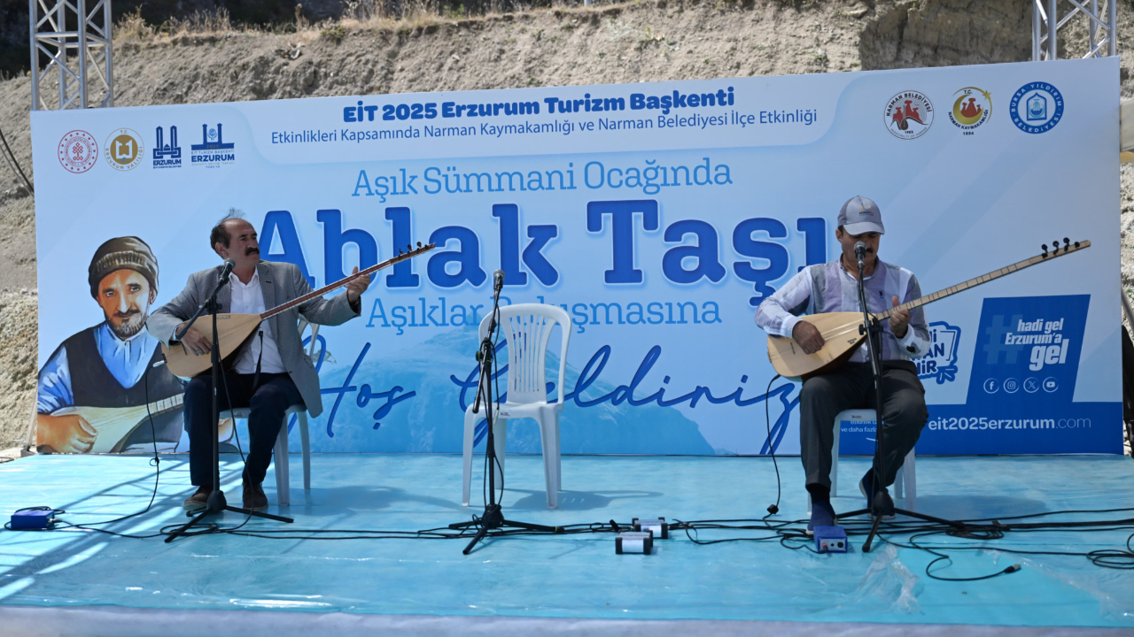 Narman’da Aşık Sümmani Anıldı