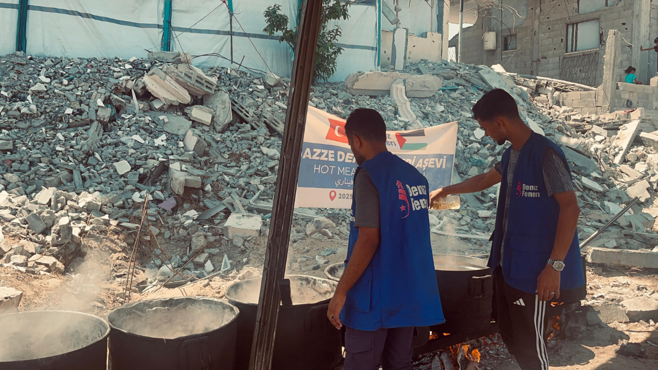 Deniz Feneri Derneği, Gazze’de binlerce sivile umut oluyor