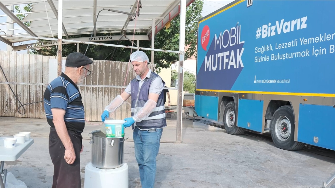 İzmir’den Balıkesir’e yardım köprüsü