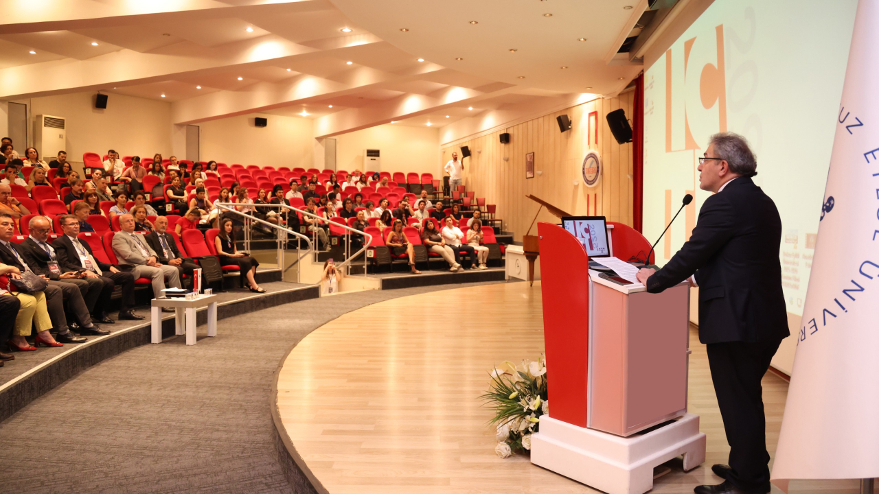 Uluslararası Türk Dilbilim Kurultayı 21 Yıl Sonra Yeniden DEÜ’de