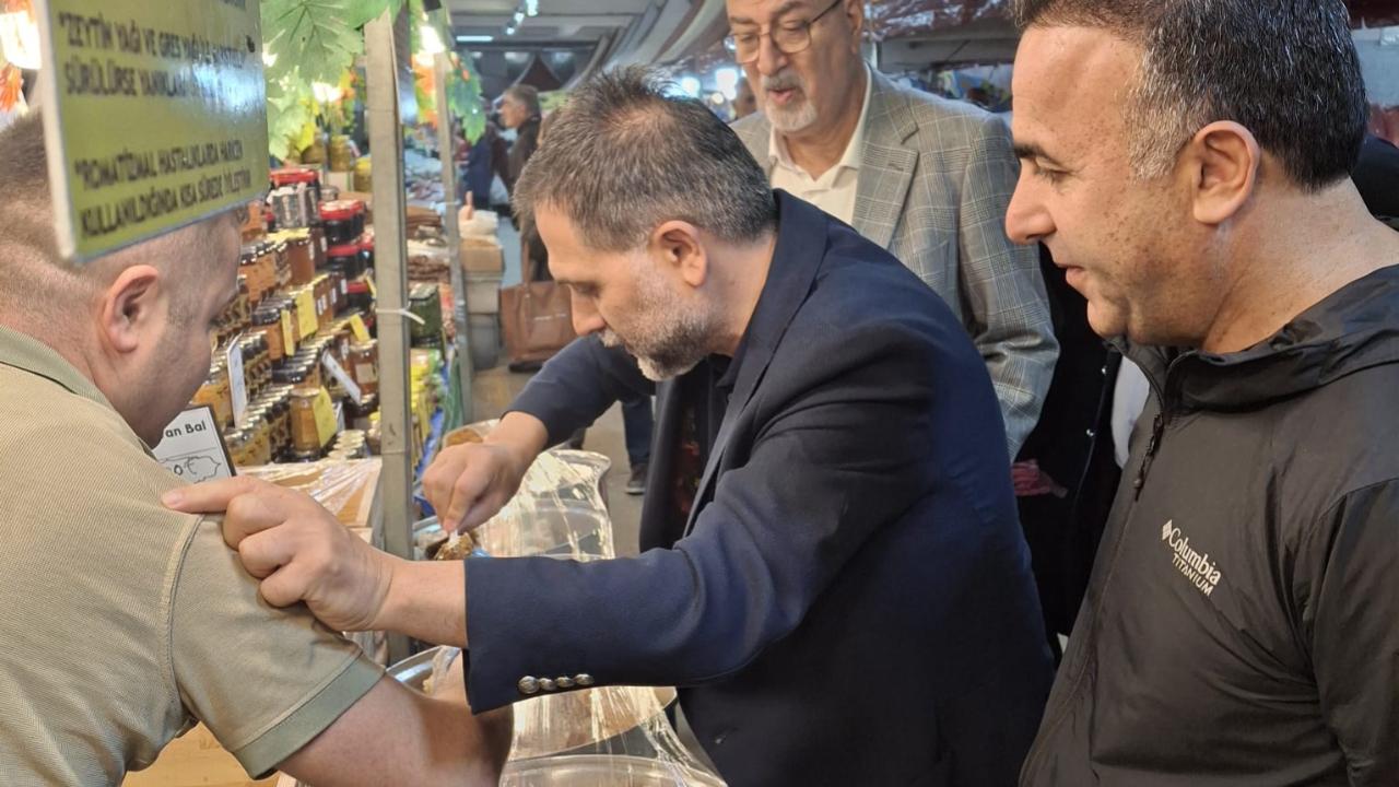 Başkan Uçar İzmir&#039;de Düzenlenen &#039;Erzurum Günleri&#039;ne Katıldı