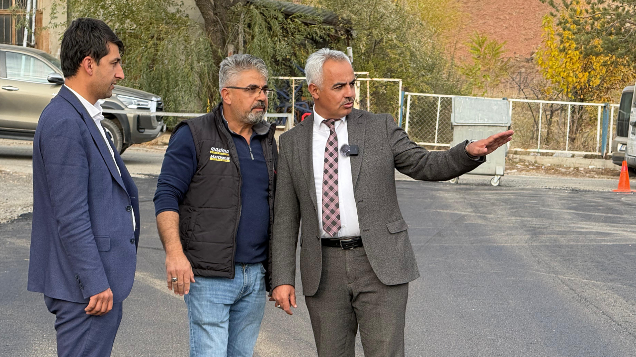 Adem Çelebi: “Oltu’yu Yeniden Planlıyor, Geleceğe Hazırlıyoruz“