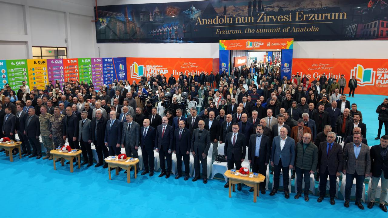 Kitap Dünyasının Kalbi Erzurum'da Atıyor