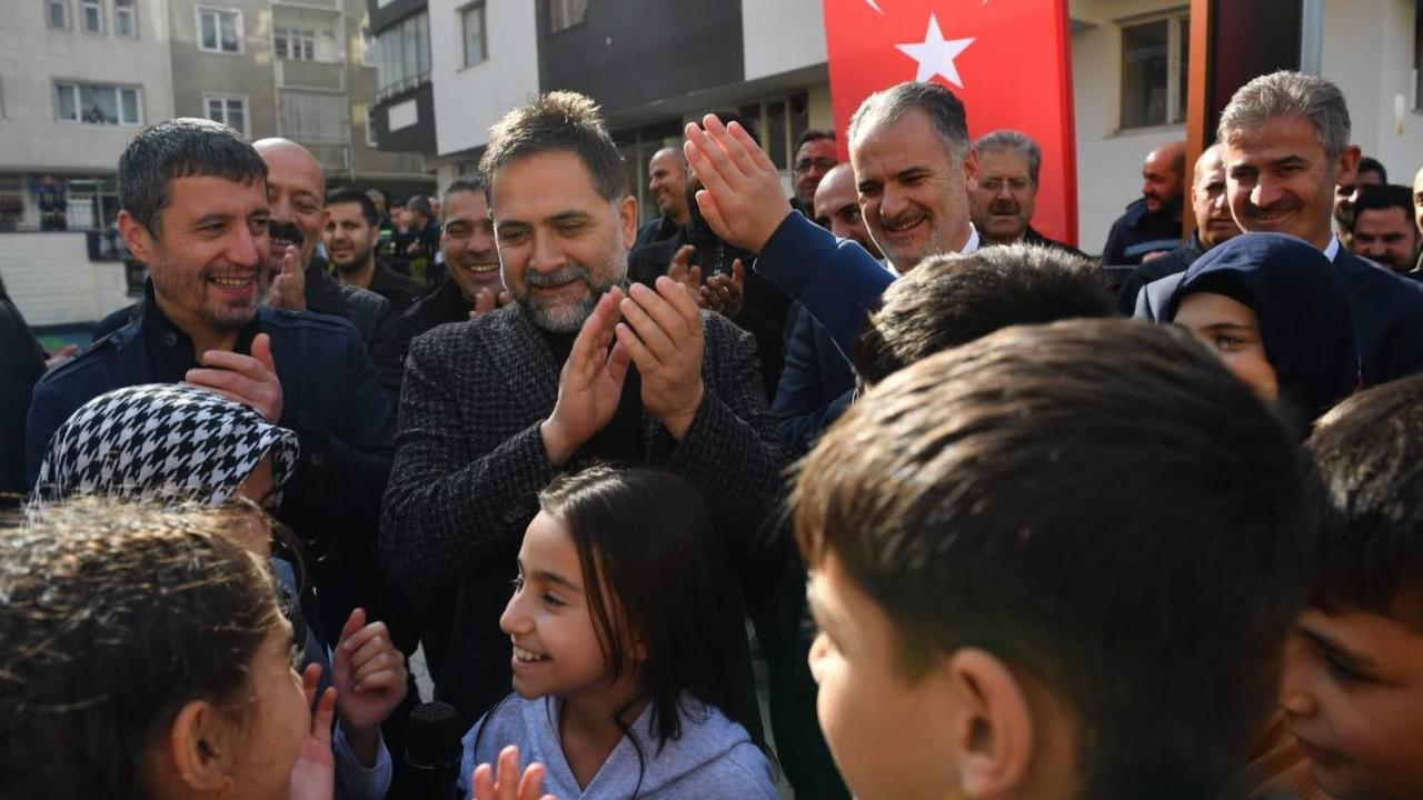 Şelale Evler Parkı Açıldı, Çocuklar Büyük Sevinç Yaşadı