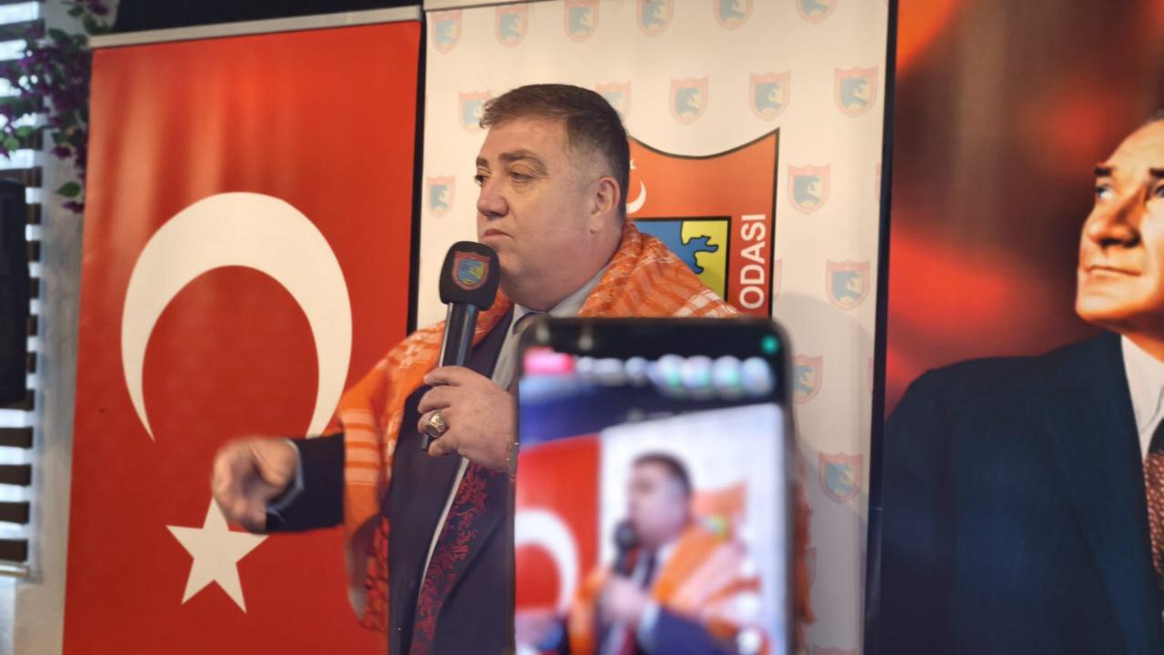 Başkan Erkan Özkan Menderes’te Esip Gürledi