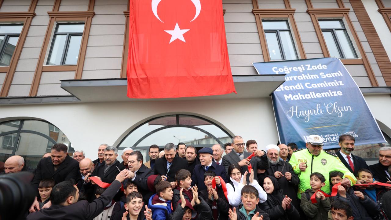 Çoğreşi Zade Abdurrehim Sami Efendi Camii İbadete Açıldı