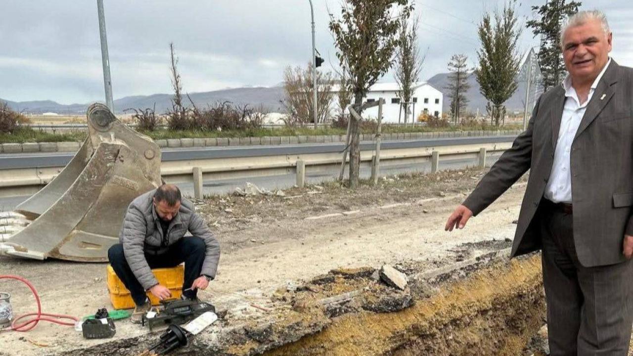 Erzurum Sanayi Sitesi’nde Sorunlar Bir Bir Çözüldü Başkan Fuat Haşıl: “Yaptıklarımız, Yapacaklarımızın Teminatıdır“