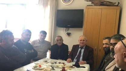 Narmanlılar Derneği’nden Kahvaltılı Basın Toplantısı