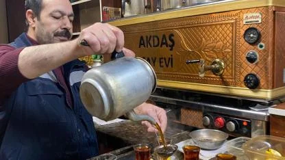 Artan Maliyetler Kahvecileri Zora Soktu: Çaya Zam Kaçınılmaz Oldu