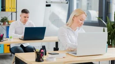 Hareketsiz Yaşam Alarm Veriyor: Uzmanlardan Ofis ve Ev Çalışanlarına Kritik Uyarılar