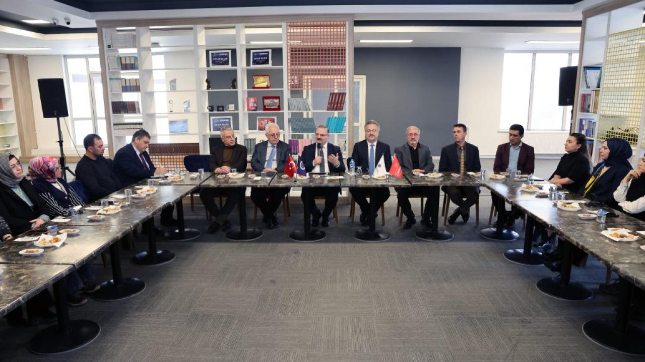 Atatürk Üniversitesinde TEKNOFEST Akademik Danışmanlar Toplantısı Düzenlendi