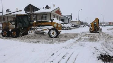 Aziziye’de karla mücadele seferberliği