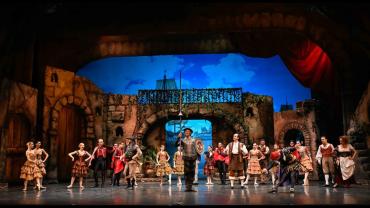 İspanyol Ateşi İZDOB Sahnesinde: "Don Kişot" Balesinden Görkemli Prömiyer!