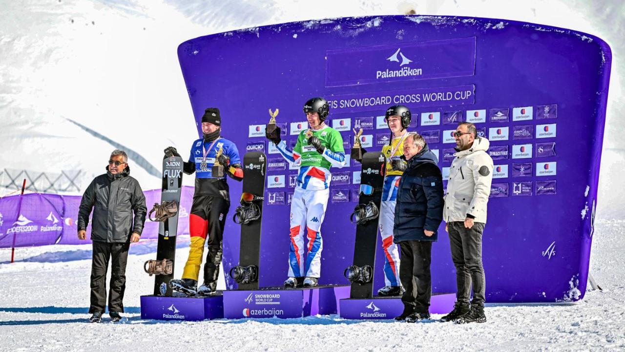 Palandöken'de FIS SBX Snowboard Dünya Kupası Zirvesi