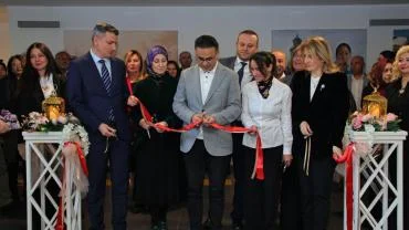 "Sanatın Diliyle Değerlerimiz" Sergisi İl Millî Eğitim Müdürlüğünde Açıldı