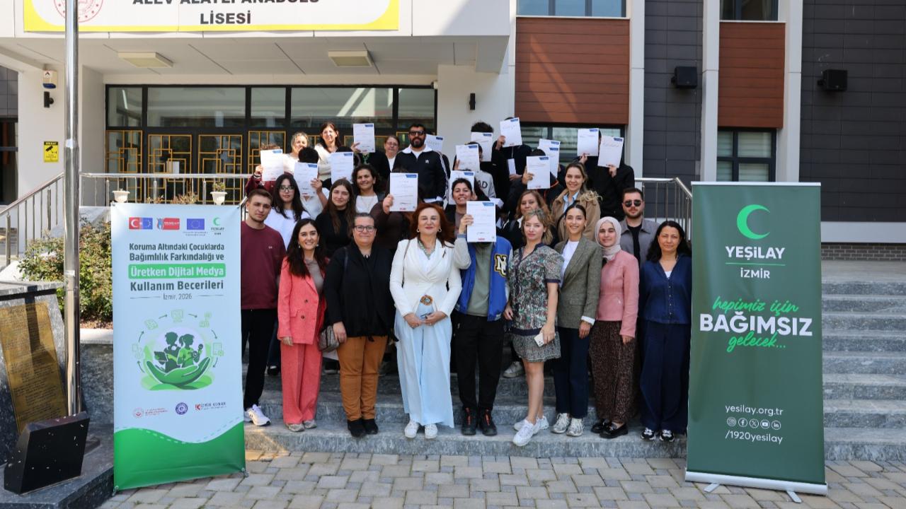 YEŞİLAY'dan Koruma Altındaki Çocuklara Dijital Farkındalık Eğitimi